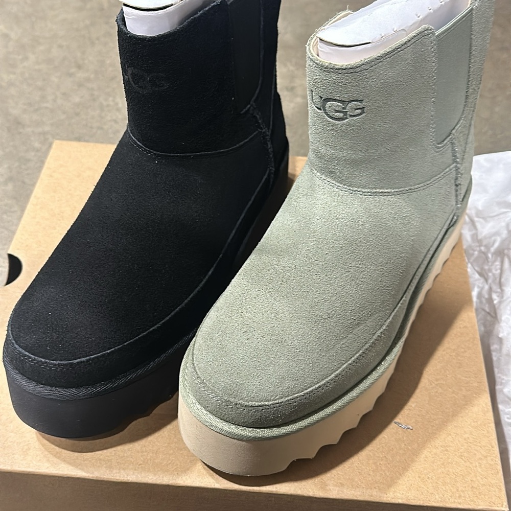UGG Women's Classic Ultra Mini Boots - Black and Green